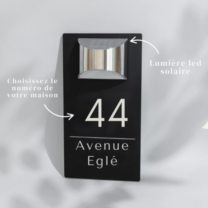 Plaque de Porte Solaire Personnalisée
